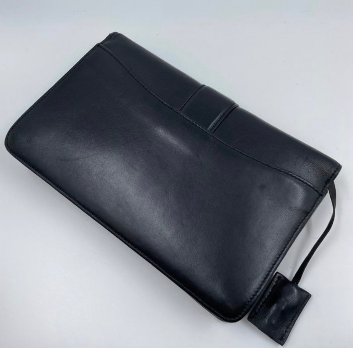 Salvatore Ferragamo Leder-Clutch Schwarz
